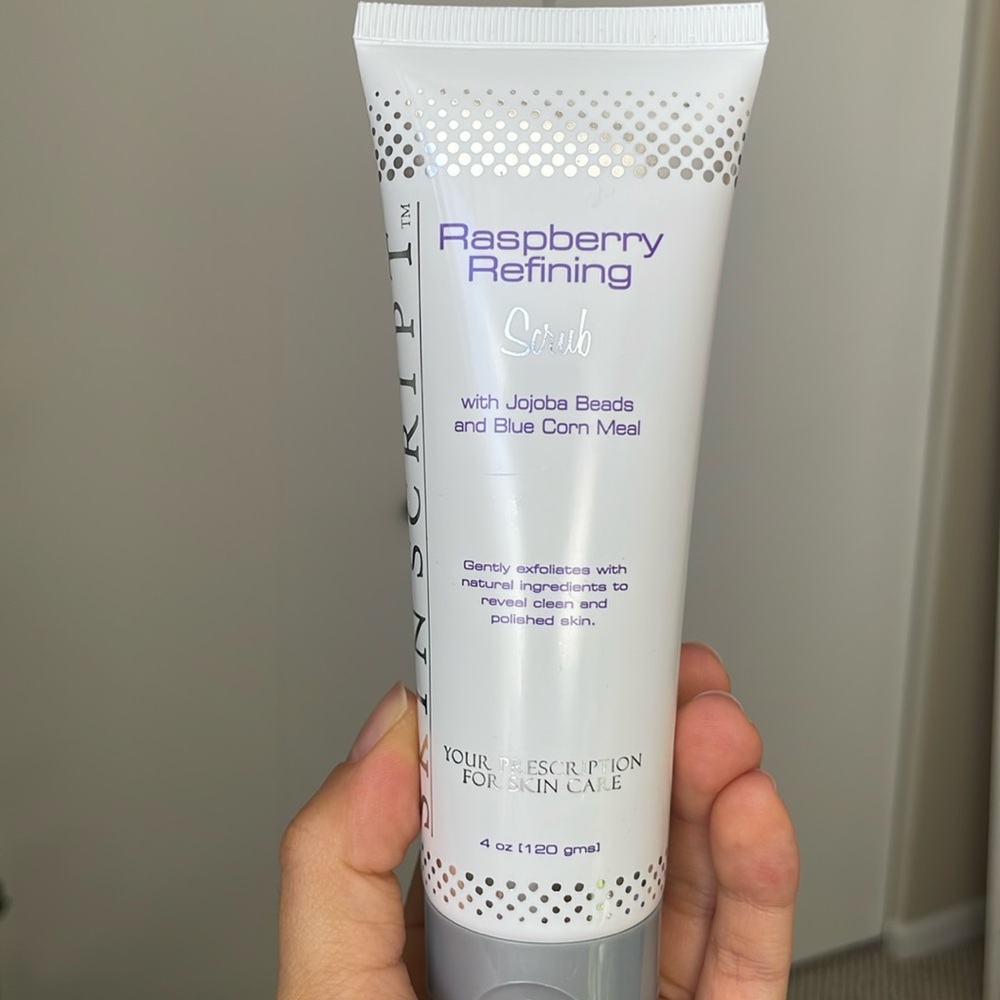 Skin Script Raspberry Refining Scrub Exfoliator | Skincare